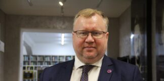 Кадры, мигранты, зарплата: интервью с Иваном Пановым, председателем совета профсоюзов Алтайского края