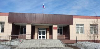 В Каменском суде начались слушания по делу об отстранении от должности Евгения Чернышова