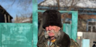 В Камне-на-Оби живёт необычный охотник, который охотится не ради добычи. Видео Вести-Алтай
