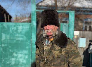В Камне-на-Оби живёт необычный охотник, который охотится не ради добычи. Видео Вести-Алтай