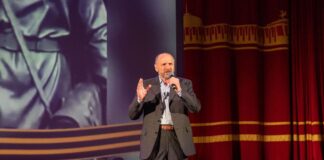 Алексей Павленко из Камня-на-Оби занял первое место всероссийского фестиваля-конкурса