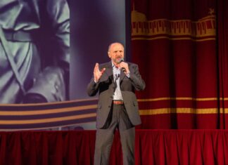 Алексей Павленко из Камня-на-Оби занял первое место всероссийского фестиваля-конкурса