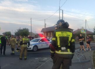 В Камне-на-Оби произошло жесткое ДТП с погибшим и пострадавшими. Видео