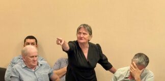 «- Это просто праздник какой-то…»: Каменские депутаты провели очередную сессию