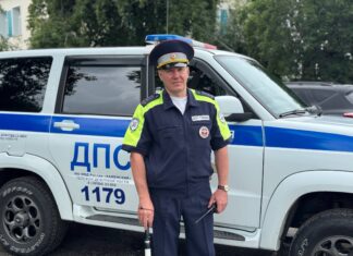 Алексей Долеченко — самый известный в Каменском районе госавтоинспектор.