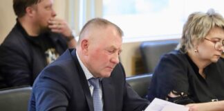 Каменские депутаты предпримут третью попытку по избранию своего предводителя