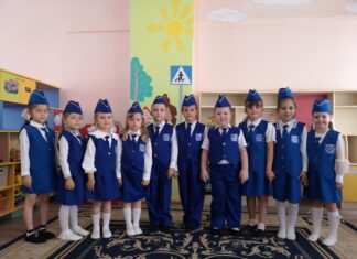 Посвящение в Юные инспекторы движения
