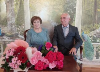 Любовь и горы: семья Арабок из Камня-на-Оби отпраздновала 50-летие совместной жизни.