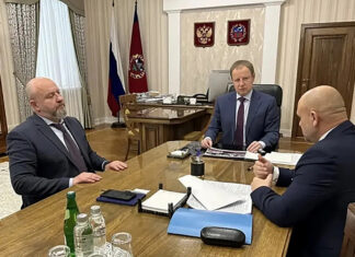 Губернатор Алтайского края Виктор Томенко провел встречу с руководителем Ассоциации ветеранов специальной военной операции Владимиром Громовым