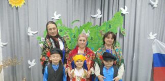 В Камне-на-Оби в детском саду «Умка» реализовали проект «Дружба и братство – народов богатство»