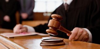Жительница Каменского района получила штраф за оскорбление журналиста
