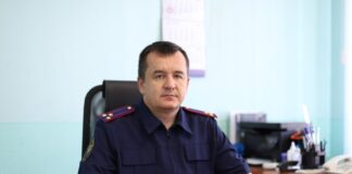 Руководитель Каменского межрайонного следственного отдела Николай Жданов поздравил коллег с профессиональным праздником