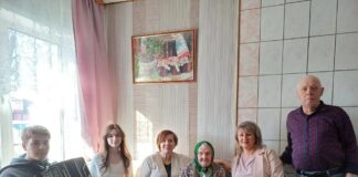 Жительница Камня-на-Оби Анна Комиссарова отметила свой 95-й день рождения
