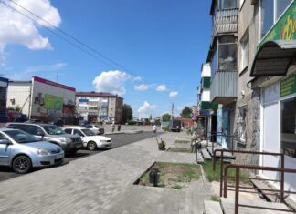 В Камне-на-Оби на финишной прямой благоустройство пешеходно-парковочной зоны в центре