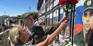 В Камне-на-Оби в День ветеранов боевых действий открылась первая в Алтайском крае Стена Памяти