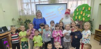 В детской библиотеке Камня-на-Оби учат обращаться с деньгами