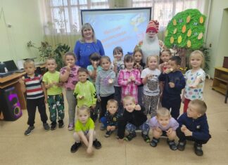 В детской библиотеке Камня-на-Оби учат обращаться с деньгами