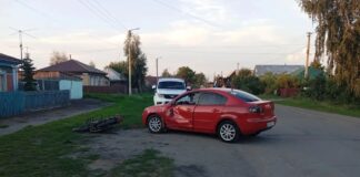 В Камне-на-Оби подросток без прав и на незарегистрированном мопеде совершил ДТП