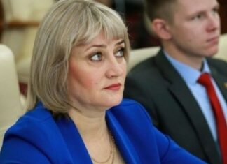 Алтайский краевой суд снял с выборов в Заксобрание кандидата от КПРФ Людмилу Клюшникову